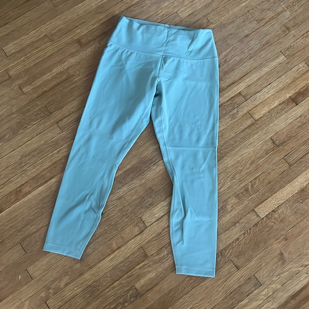 Lululemon capri leggings